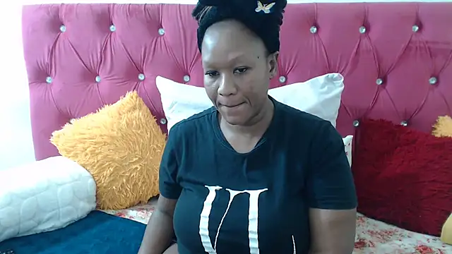 PEACHESX25x online show from 07-26-26, 01:40