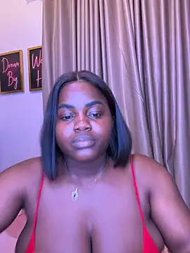 Snapshot of CasadelRe chatting on 05-22-26, 03:39 CasadelRe online show from 05-22-26, 03:39