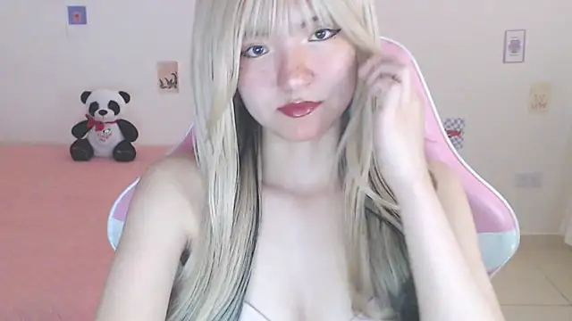 SweetSky1  online show from 05-22-26, 10:26