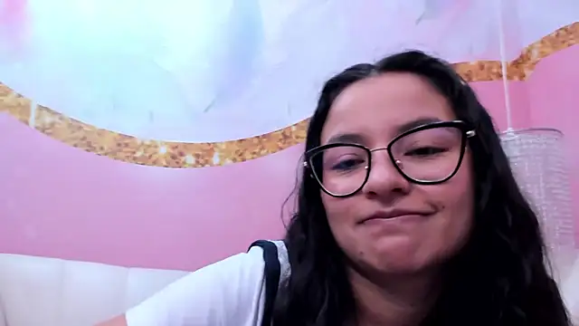 Snapshot of AuroraGreyy chatting on 07-17-26, 10:55 AuroraGreyy online show from 07-17-26, 10:55