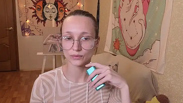 stella naughty online show from 07-25-26, 07:33