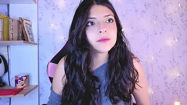 Snapshot of mily_x chatting on 07-26-26, 02:35 mily x online show from 07-26-26, 02:35