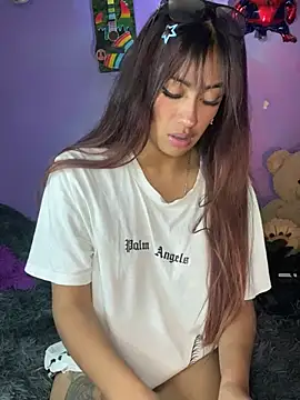 Leyla collinss  online show from 07-22-26, 03:42