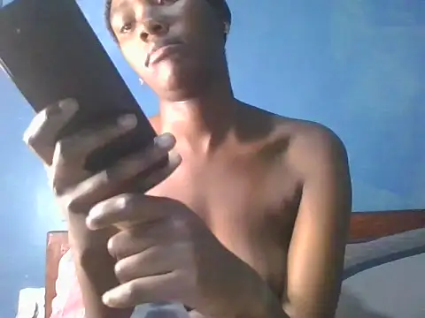 Snapshot of Petite-divaa chatting on 06-04-26, 05:30 Petite-divaa online show from 06-04-26, 05:30
