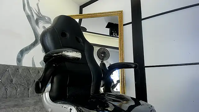 AntonyEvans online show from 07-28-26, 04:52