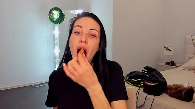 Snapshot of BouncySweety chatting on 12-03-24, 07:32 BouncySweety online show from 12-03-24, 07:32