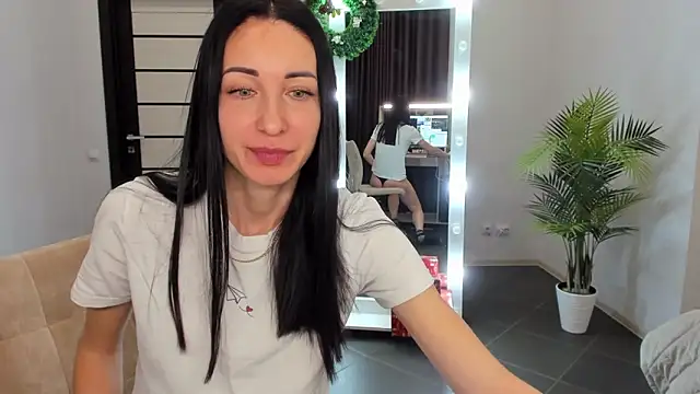 Snapshot of BouncySweety chatting on 12-27-24, 09:28 BouncySweety online show from 12-27-24, 09:28