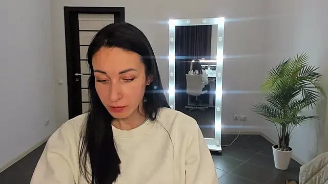 Snapshot of BouncySweety chatting on 01-17-25, 08:55 BouncySweety online show from 01-17-25, 08:55