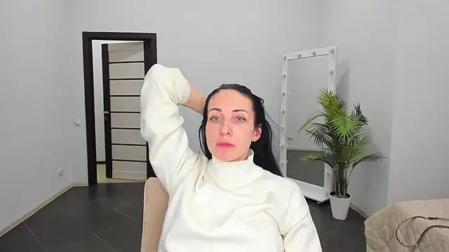 Snapshot of BouncySweety chatting on 03-21-25, 09:01 BouncySweety online show from 03-21-25, 09:01