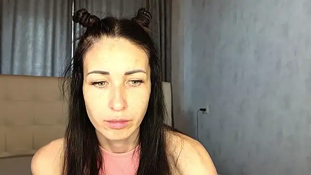 Snapshot of BouncySweety chatting on 10-14-25, 06:47 BouncySweety online show from 10-14-25, 06:47