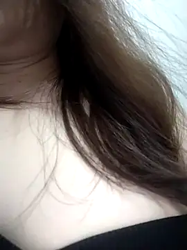 YoenLyy online show from 07-05-26, 02:40