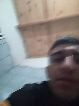 enzobb69 online show from 06-06-26, 03:00