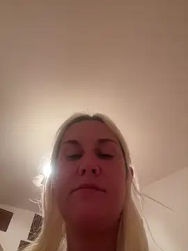 Sofia beee online show from 07-14-26, 02:05