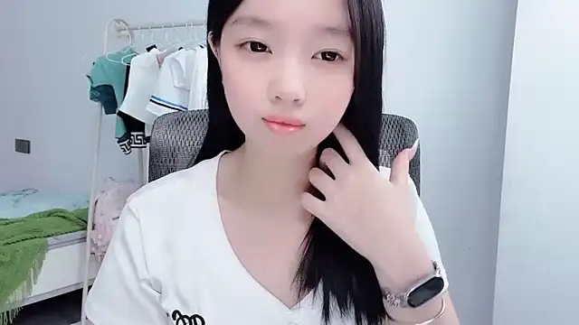 Yoyo33355 online show from 07-20-26, 11:23