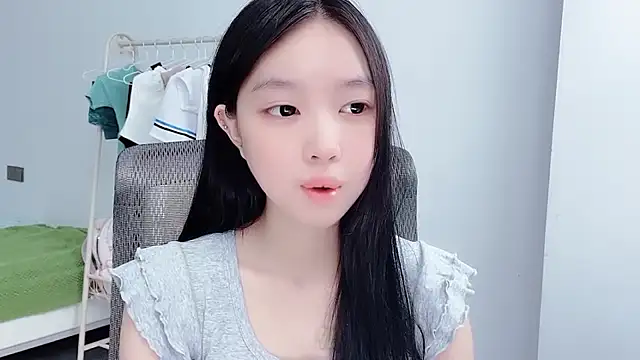 Yoyo33355 online show from 07-21-26, 03:31