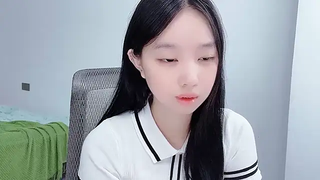 Yoyo33355 online show from 07-22-26, 03:42