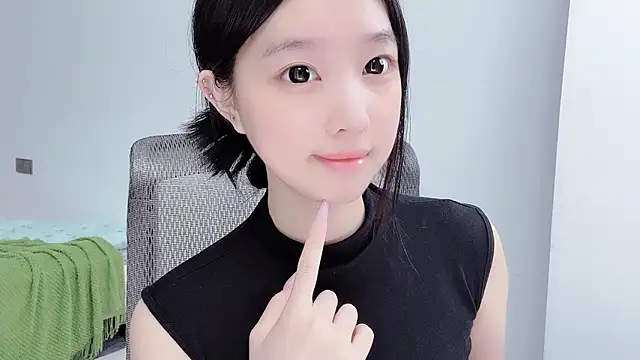 Yoyo33355 online show from 07-23-26, 03:48