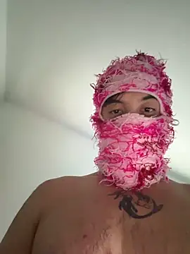 Snapshot of skimaskduringsex chatting on 05-24-26, 12:54 skimaskduringsex online show from 05-24-26, 12:54