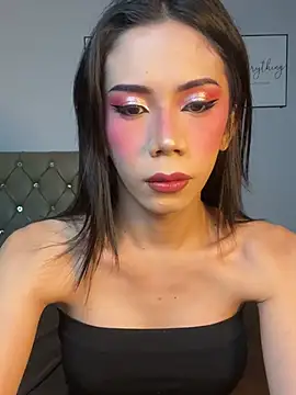 CassandraLovve online show from 07-13-26, 07:55