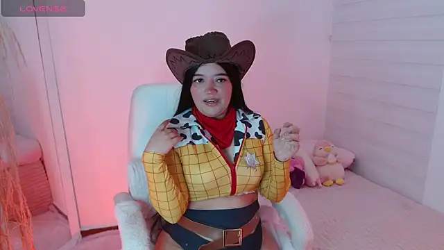 Snapshot of magicrainbow88 chatting on 05-26-26, 02:35 magicrainbow88 online show from 05-26-26, 02:35