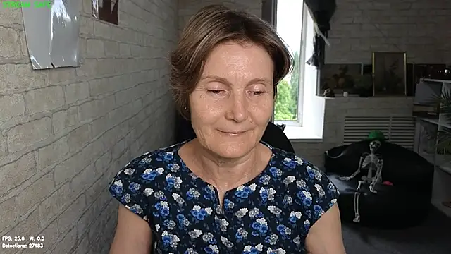 Snapshot of Mabel_Magic chatting on 07-16-26, 12:11 Mabel Magic online show from 07-16-26, 12:11