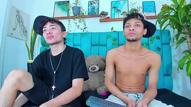 STRANGER BOYS online show from 07-23-26, 11:35