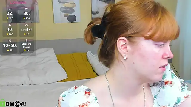 ReneeFoxy  online show from 07-12-26, 12:56