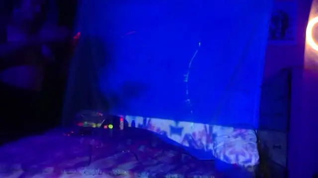 Neon Muse online show from 07-24-26, 04:32