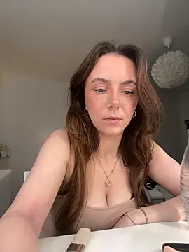 Cherry-Bean online show from 05-31-26, 06:04