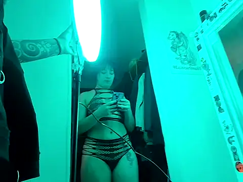 alynnafem online show from 07-23-26, 06:28