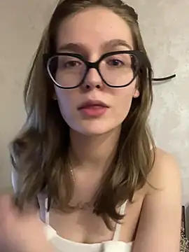 Snapshot of Bamby_bump chatting on 05-28-26, 11:51 Bamby bump online show from 05-28-26, 11:51