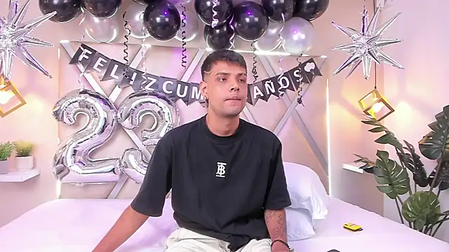 Clarentz online show from 07-23-26, 06:33