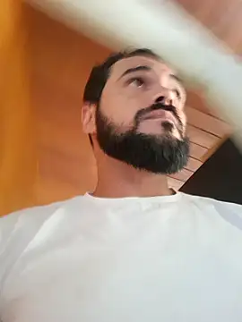 Snapshot of Pistola_faminta chatting on 01-26-25, 01:47 Pistola faminta online show from 01-26-25, 01:47