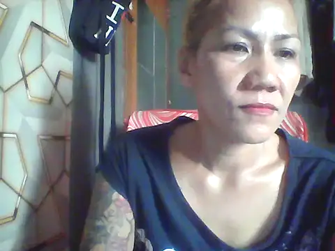 pinayheartaker online show from 07-12-26, 04:03