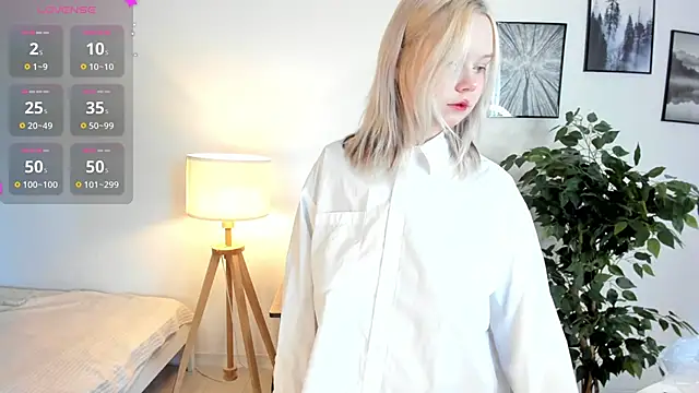 Shy nikka 4you online show from 06-18-26, 03:07