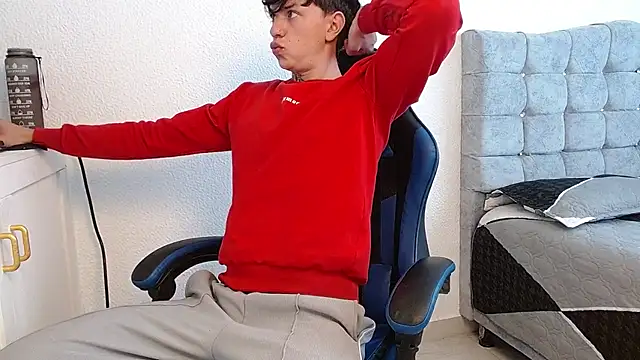 Hot teo1 online show from 07-28-26, 02:05