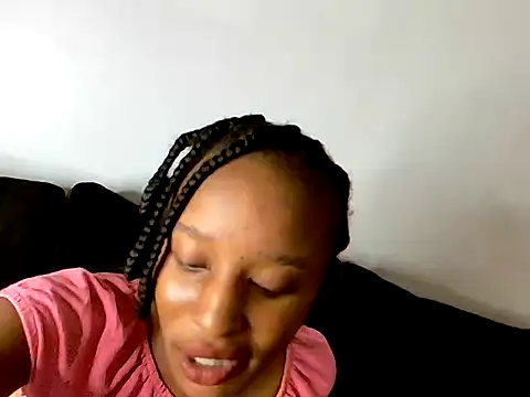 kiki sexxy online show from 07-27-26, 09:00