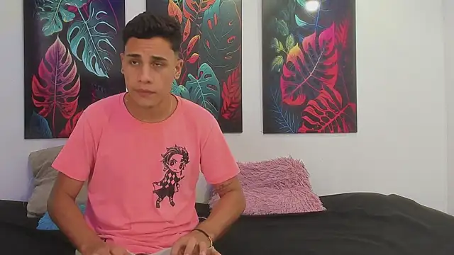 Luxury Guy online show from 06-06-26, 12:21