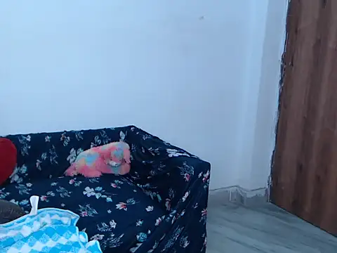 Sensual-bella online show from 05-31-26, 03:47