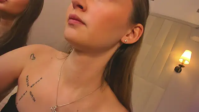 Ella Butler online show from 06-23-26, 09:07