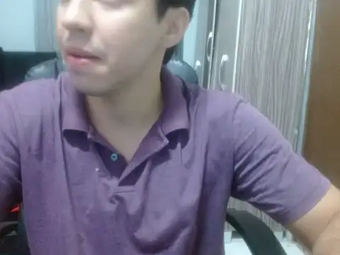 Snapshot of Fer_Ti chatting on 05-31-26, 01:36 Fer Ti online show from 05-31-26, 01:36