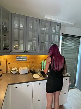 GermanMilfJasmin online show from 07-28-26, 06:20