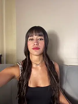 Ailani Pink online show from 06-03-26, 07:41