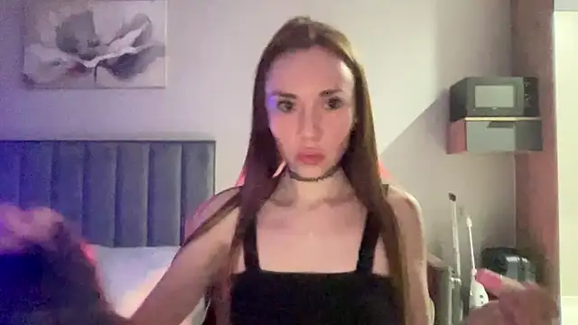 Snapshot of NikolettaLoveme chatting on 06-15-26, 06:21 NikolettaLoveme online show from 06-15-26, 06:21