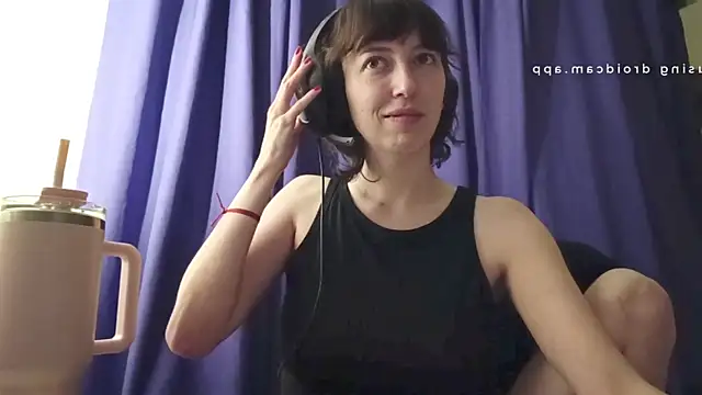 Snapshot of Julixta chatting on 06-02-26, 03:30 Julixta online show from 06-02-26, 03:30