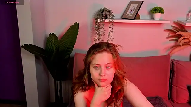 EricaWilds online show from 07-10-26, 12:19