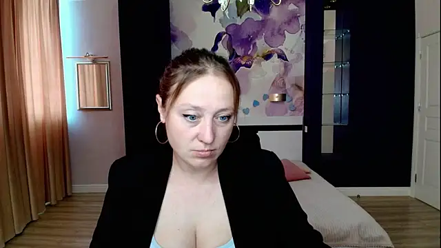 DiamonAria online show from 06-02-26, 05:53