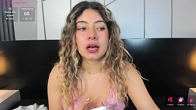 ChloeBelle  online show from 07-17-26, 01:29