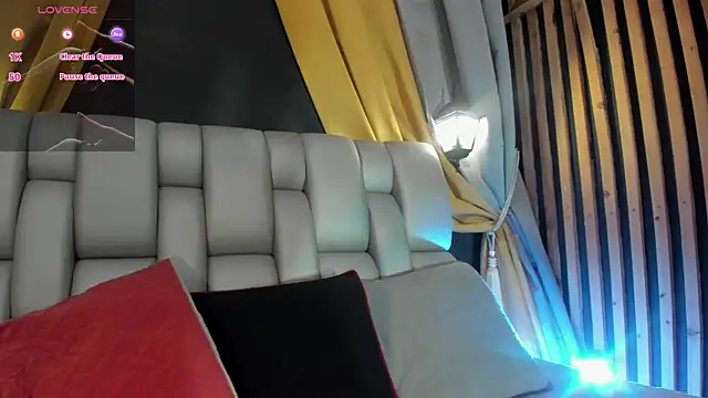 Yeidonn online show from 07-26-26, 03:58