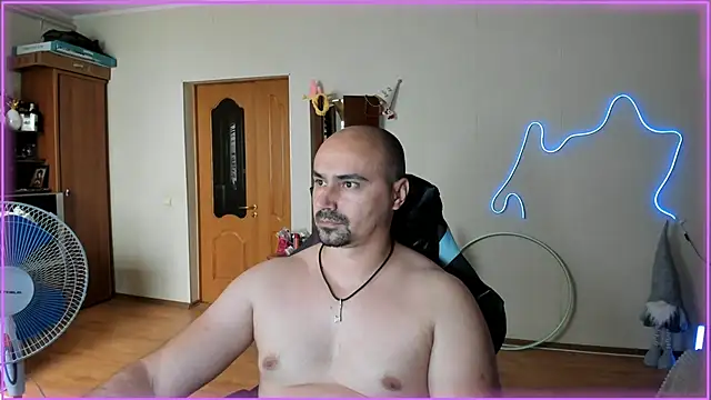 -SexyDaddy- online show from 06-14-26, 12:40